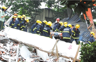 苏州一办公楼食堂爆炸11人亡 燃气泄漏引发